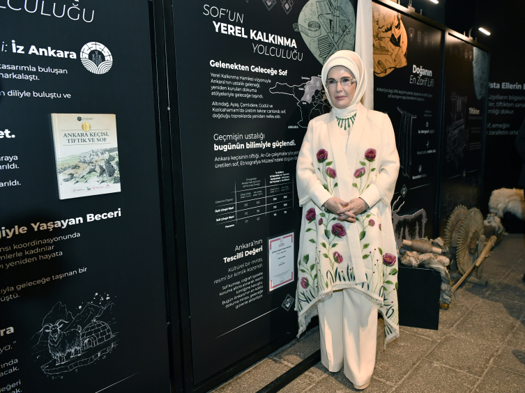 Emine Erdoğan: Sof kumaş, asırlara yayılmış bir kültür birikimi demek